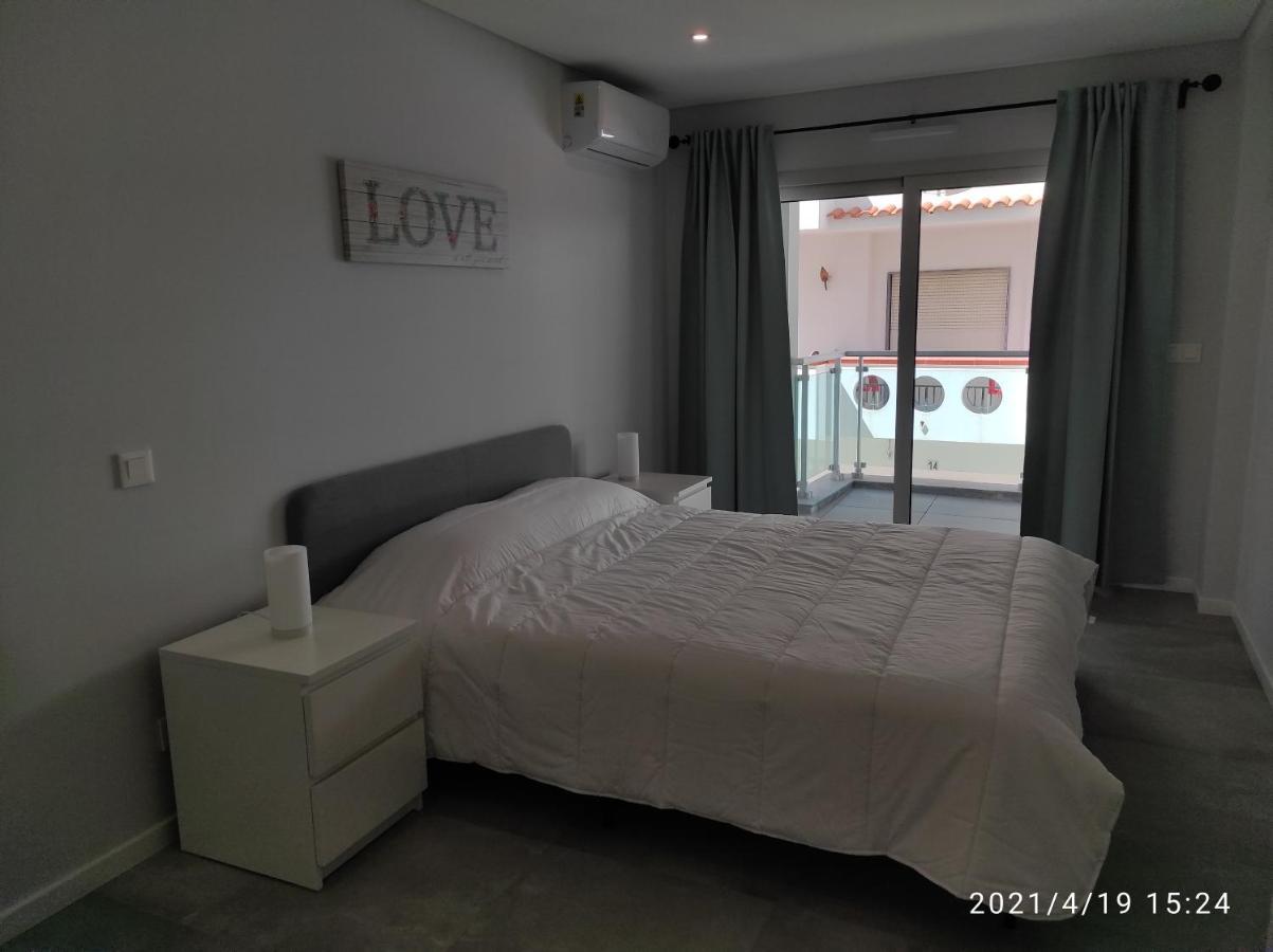 Eanes 22 Beach House Монте Гордо Екстериор снимка